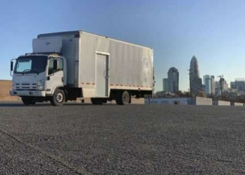 Hope Vibes nonprofit provides NC’s homeless with mobile shower & laundry center