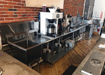 Coffee shop owner overcomes “nightmare” application with Sanicom1 Drain Pumps